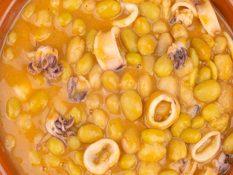 Receta ALUBIAS DE BOTE CON GAMBAS Y CHIPIRONES